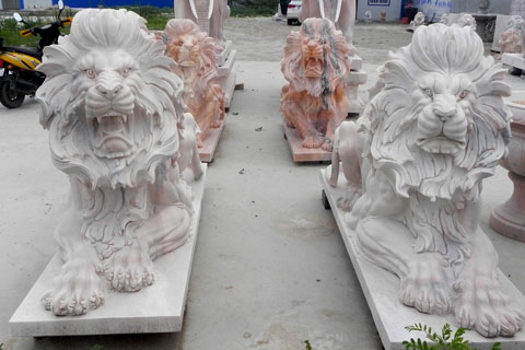 Outdoor pure white marble roaring lion statues for lawn ornaments