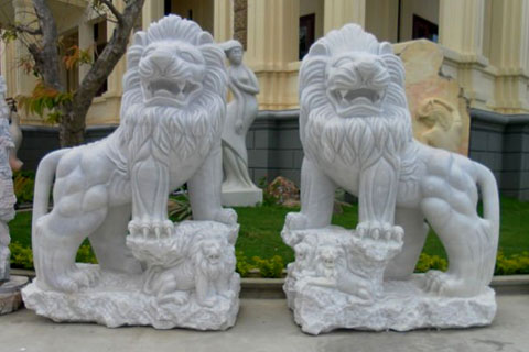 White marble foo dogs Chinese stone lion statues in pairs for sale