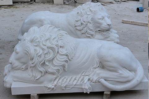 Hot sale outdoor decorative stone animal flying marble lion statues