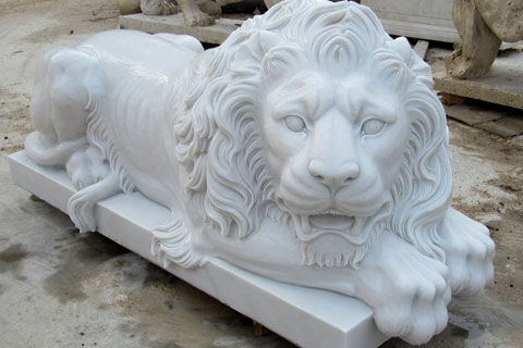 Outdoor lion statue lucerne for sale