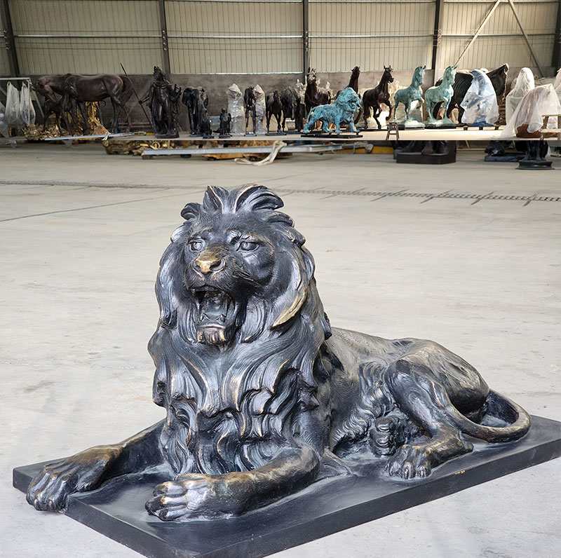 Bronze Lying Lion Statue Description
