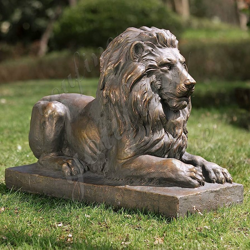 Bronze Lion Statue Details